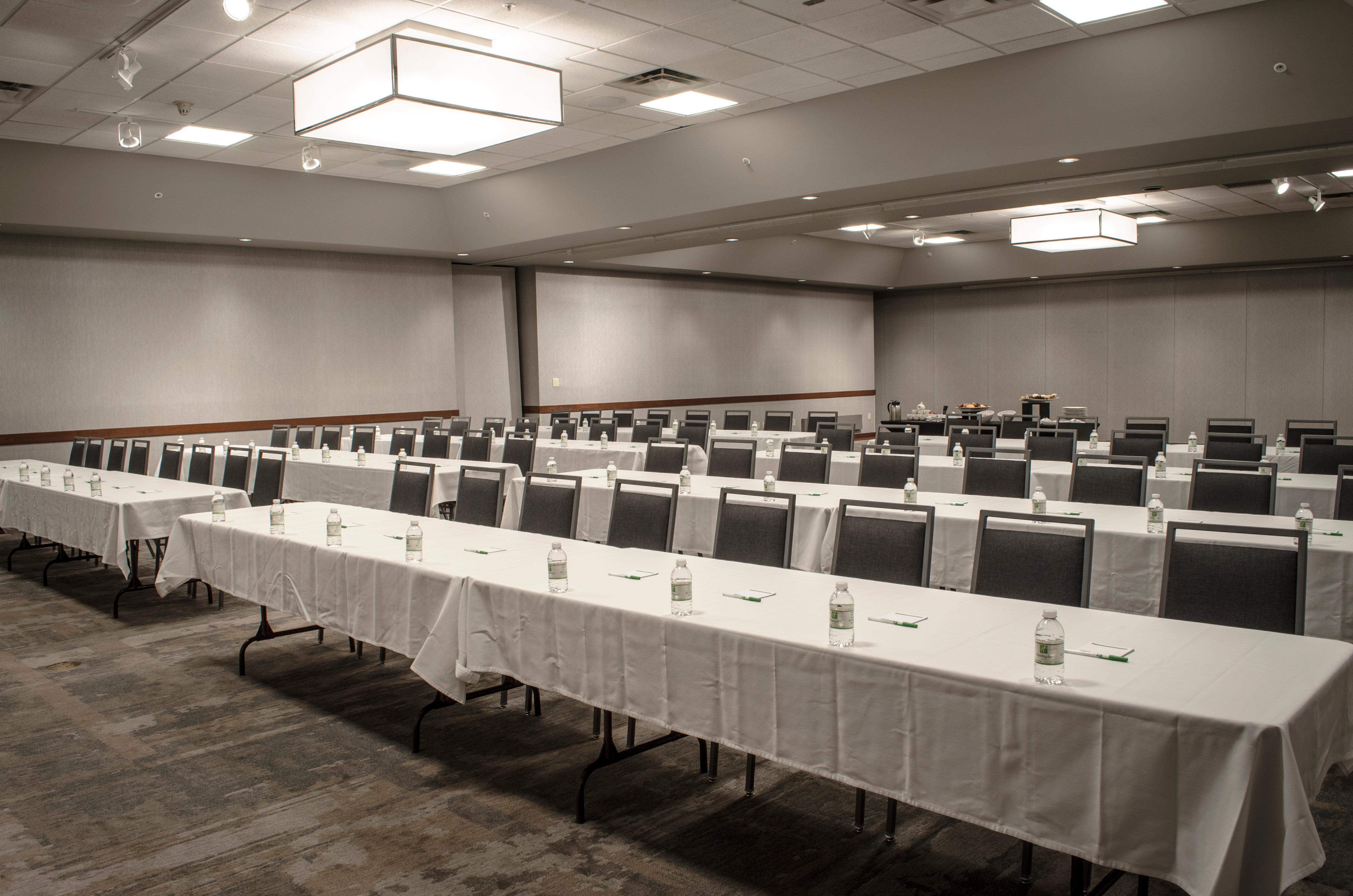 Holiday Inn Fargo By Ihg Екстер'єр фото